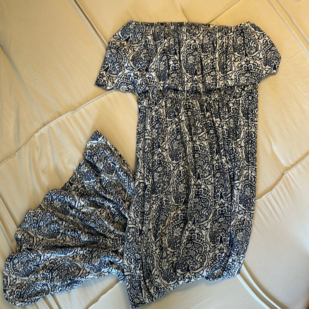 Off the shoulders Maxi Dress